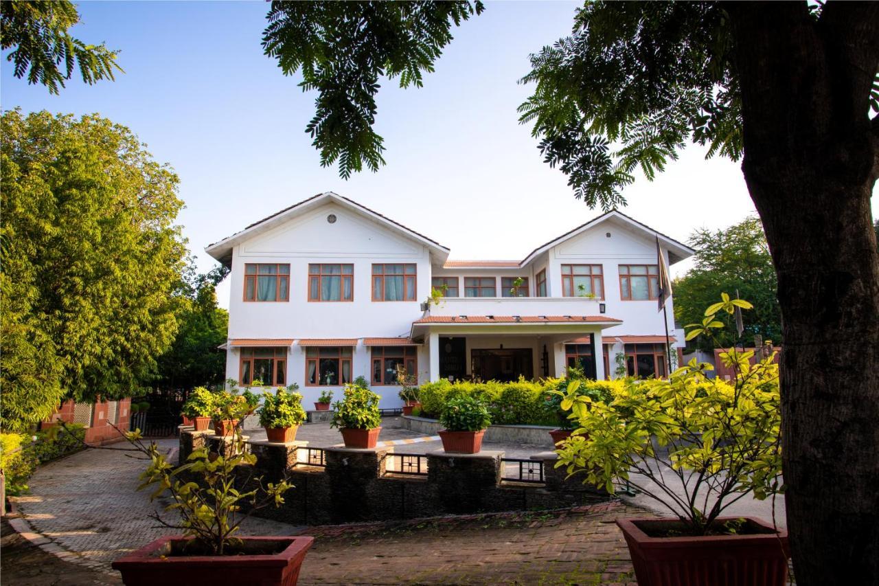 Amantra Shilpi Resort & Spa Udaipur Exterior foto
