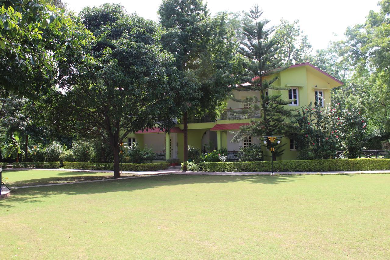 Amantra Shilpi Resort & Spa Udaipur Exterior foto